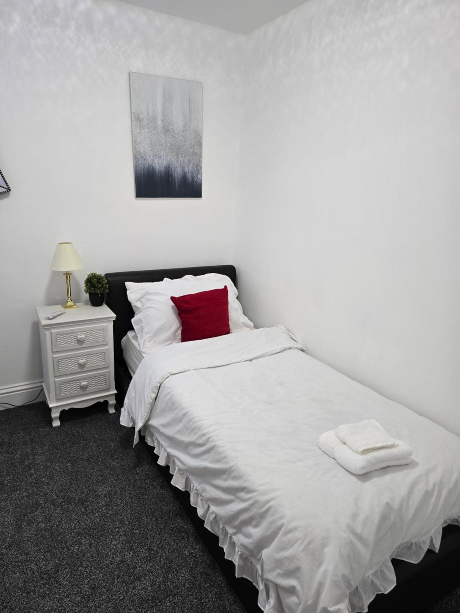 Realwood Homes Nottingham Esterno foto